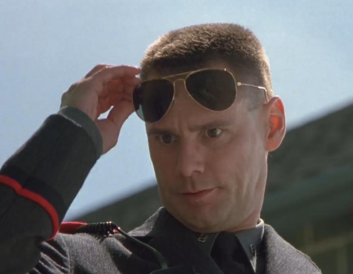 jim carrey in my, myself and irene wearing his rhode island state trooper uniform